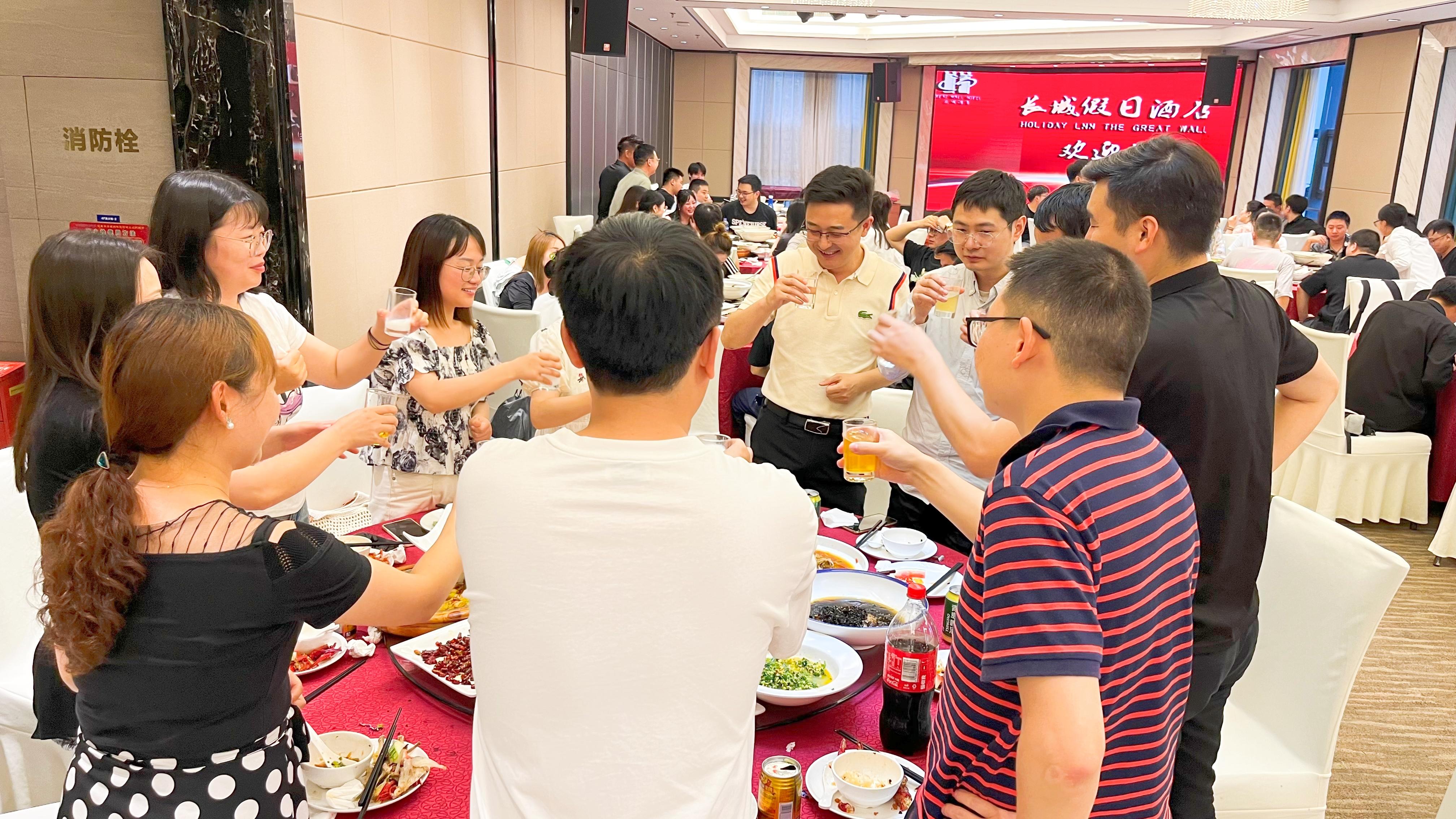 厉兵秣马 全力以赴 | 摩登7注册网络科技有限公司年中总结暨表彰大会圆满召开！23