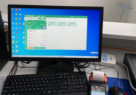 耀海石化楚皇城加油站3