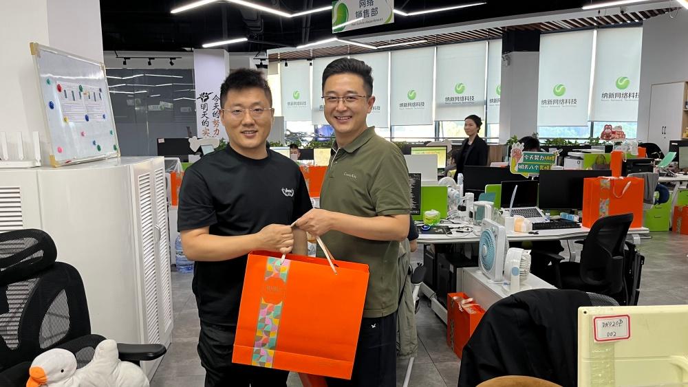 皓月当空 情满四方| 摩登7注册网络科技有限公司为全体员工发放中秋节福利1