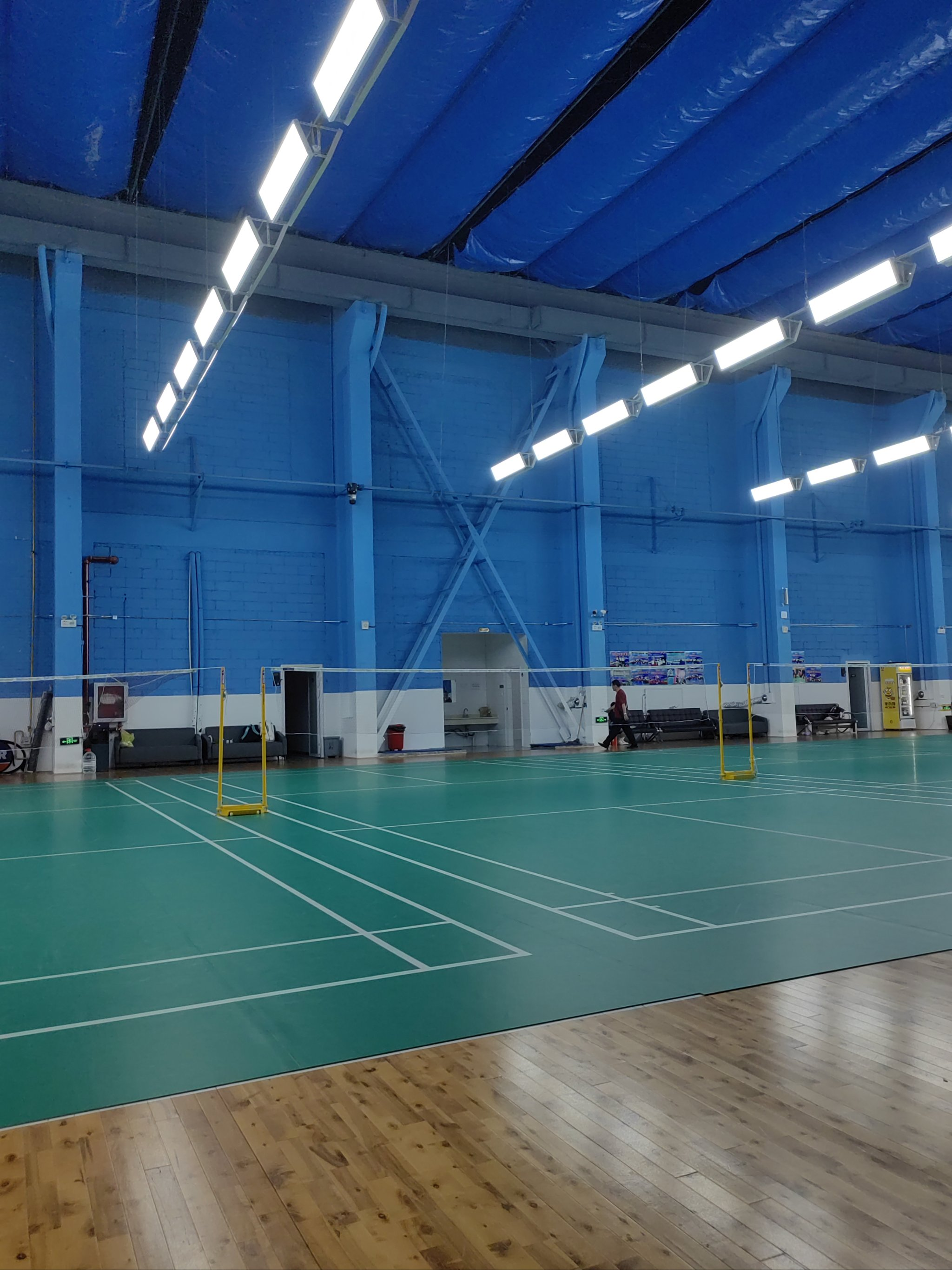 羽动空间羽毛球馆1